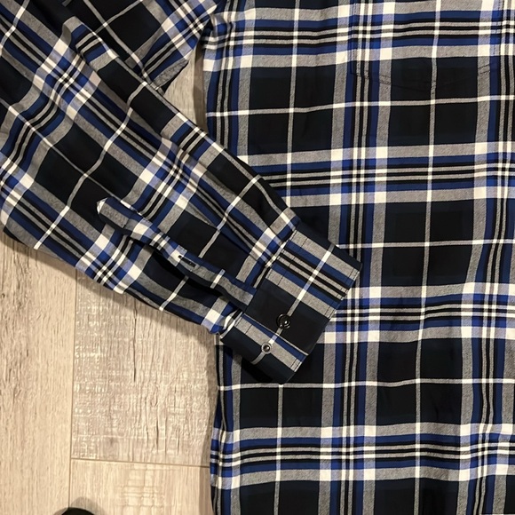 Express Fitted Plaid Dress Shirt - Picture 5 of 11